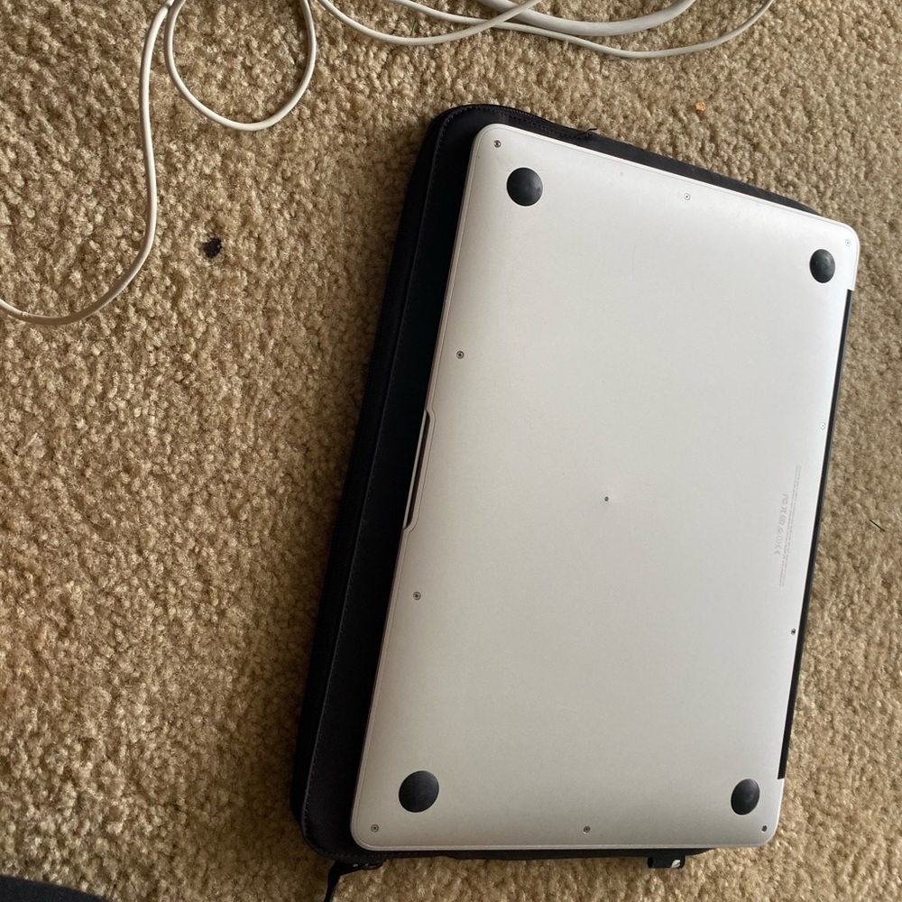 Macbook Pro 2015 - Picture 4 of 4